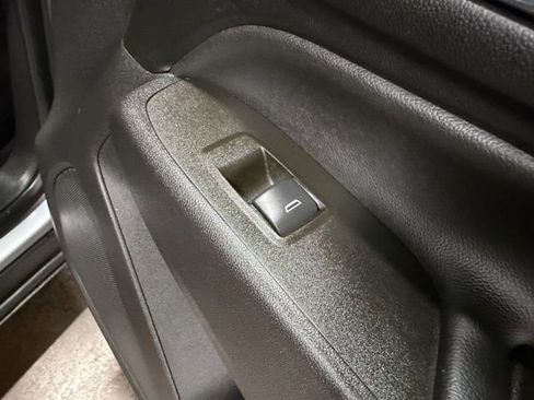 Used 2024 Chevrolet Equinox LT w/ LPO, Floor Liner Package image 27