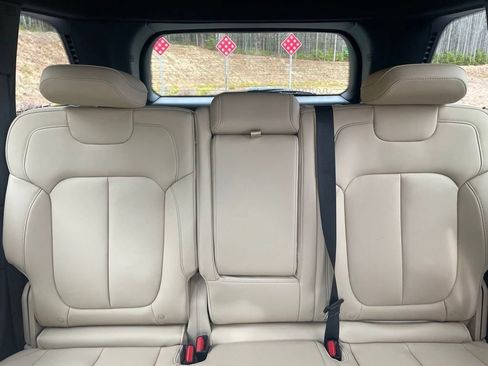 New 2025 Jeep Grand Cherokee Limited AWD/4WD image 18