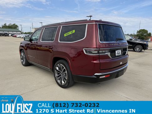 Used 2024 Jeep Grand Wagoneer Series III w/ Flexible Seating Group AWD/4WD image 5