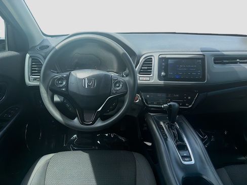 Certified 2022 Honda HR-V EX image 20
