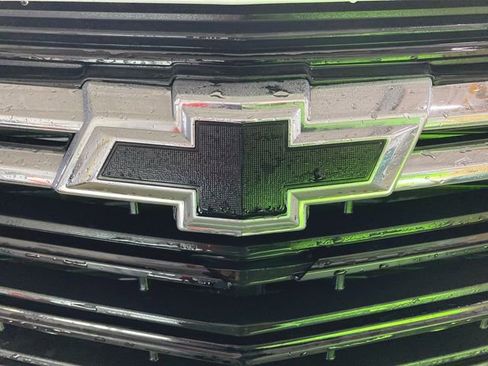 Used 2023 Chevrolet Equinox LT AWD/4WD image 30