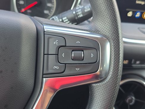 Used 2025 Chevrolet Blazer LT AWD/4WD image 20