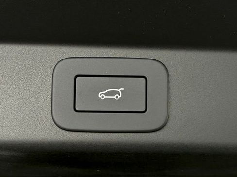 New 2026 Land Rover Range Rover Sport Dynamic SE AWD/4WD image 19