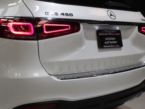 Used 2022 Mercedes-Benz GLS 450 4MATIC image 15
