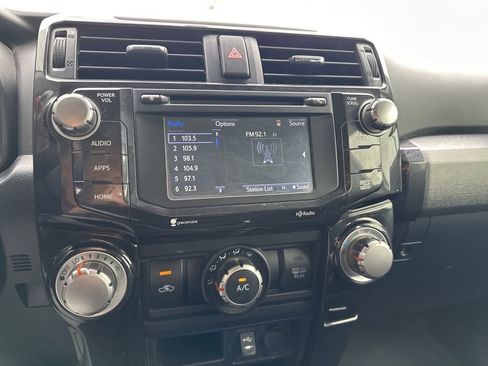 Used 2015 Toyota 4Runner Trail Premium image 9