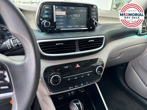 Used 2020 Hyundai Tucson SE w/ Cargo Package AWD/4WD image 9