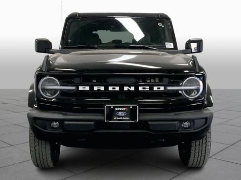 New 2025 Ford Bronco Outer Banks image 3