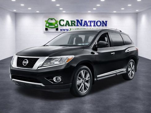 Used 2015 Nissan Pathfinder Platinum image 1
