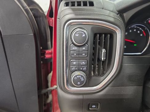 Used 2019 Chevrolet Silverado 1500 RST AWD/4WD image 14