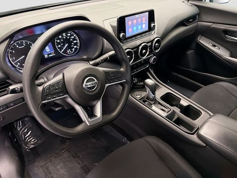 Used 2021 Nissan Sentra S image 7