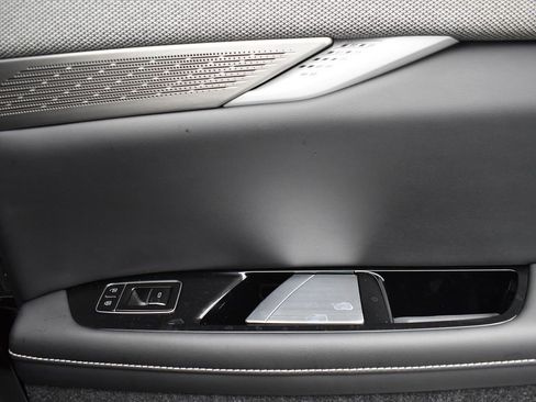 New 2026 Cadillac Optiq Sport 2 image 34