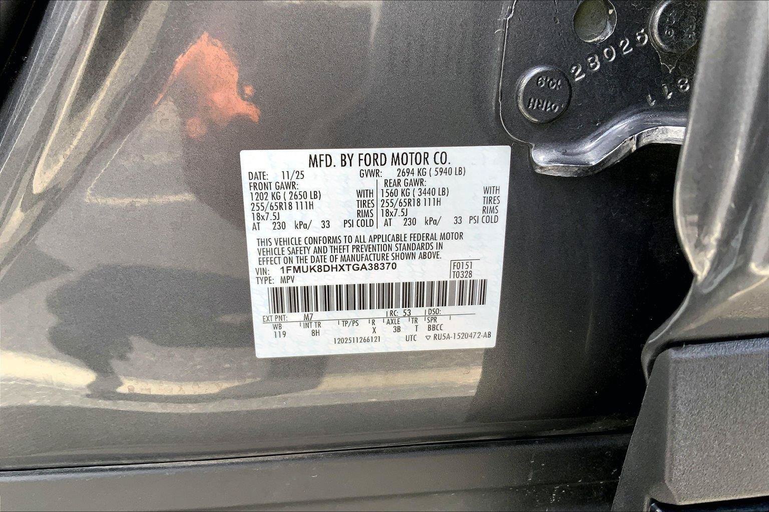 Used 2026 Ford Explorer Active AWD/4WD image 32