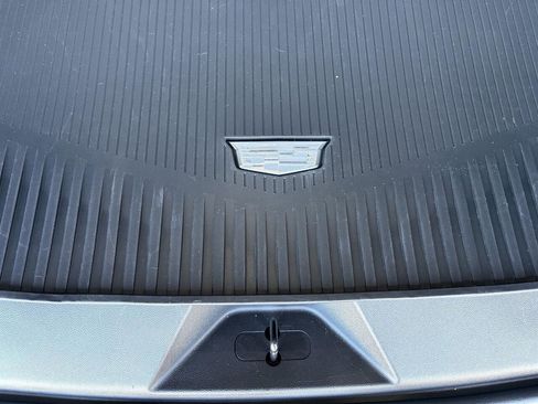 Used 2022 Cadillac Escalade Sport Platinum w/ Heavy-Duty Trailer Package image 29