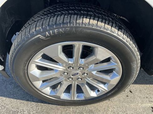 Used 2023 Ford F150 Limited image 24