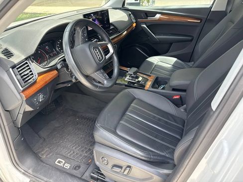 Used 2023 Audi Q5 2.0T Premium w/ Convenience Package AWD/4WD image 14