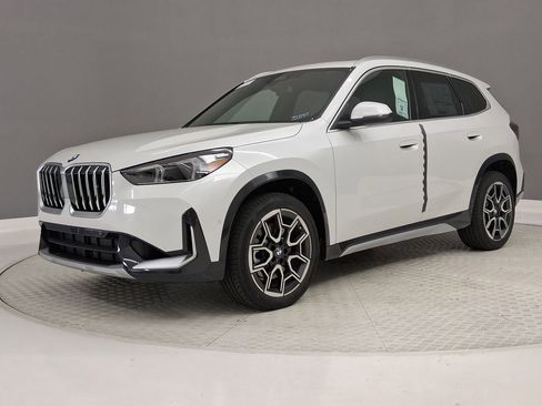 New 2026 BMW X1 xDrive28i w/ Convenience Package image 33