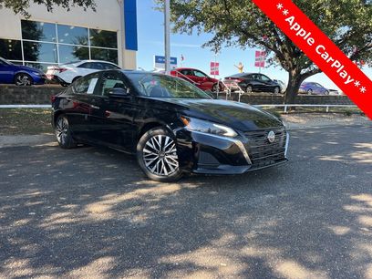 Used 2025 Nissan Altima 2.5 SV