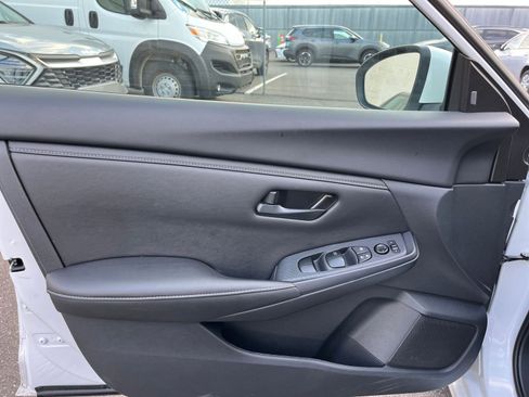 Used 2025 Nissan Sentra S image 20