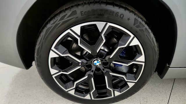 Used 2025 BMW X3 xDrive30i w/ Premium Package AWD/4WD image 80