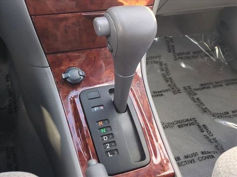 Used 2003 Toyota Corolla LE image 12