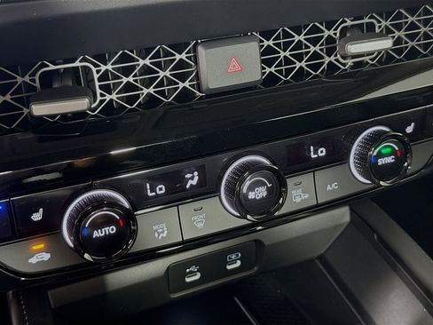 New 2025 Honda Accord Touring image 17