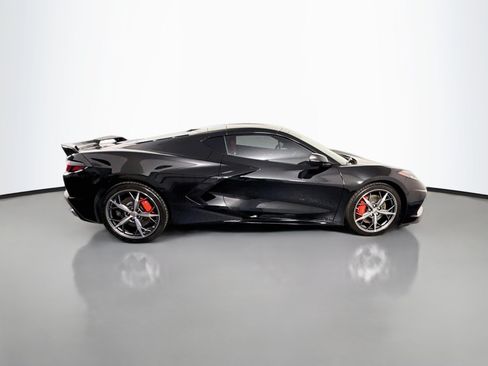 Used 2022 Chevrolet Corvette Stingray Premium Cpe w/ Z51 Performance Package RWD image 11