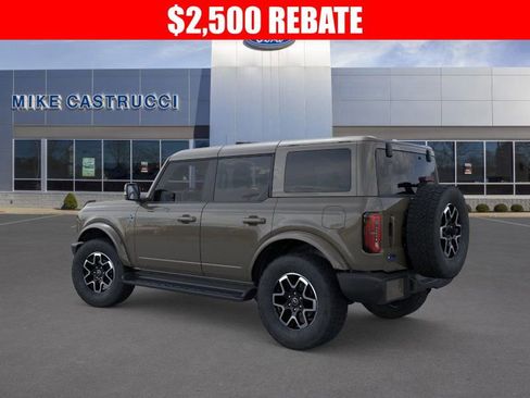 New 2025 Ford Bronco Outer Banks image 4