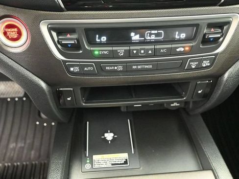 Certified 2024 Honda Passport TrailSport image 33
