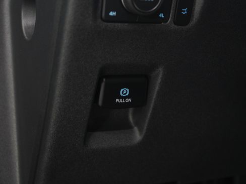 Used 2025 Ford Expedition Max Platinum AWD/4WD image 33