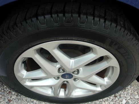 Used 2013 Ford Fusion SE FWD image 47