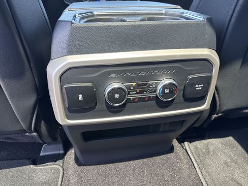 Certified 2023 Ford Expedition Limited AWD/4WD image 28