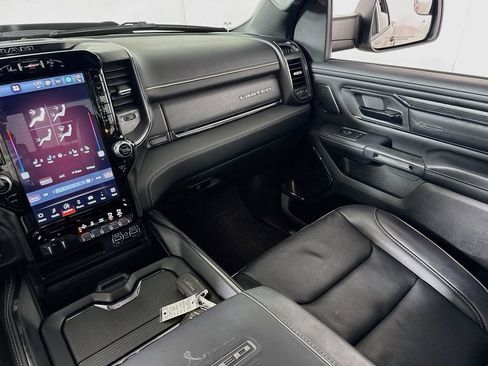 Used 2024 RAM 1500 Limited AWD/4WD image 24