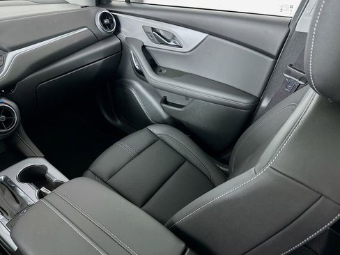 New 2025 Chevrolet Blazer LT w/ Midnight/Sport Edition AWD/4WD image 25