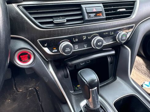 Used 2021 Honda Accord EX-L image 23