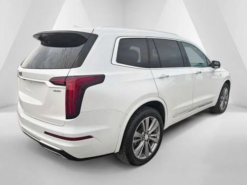 Used 2024 Cadillac XT6 Premium Luxury w/ Technology Package AWD/4WD image 7