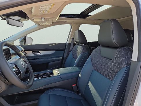 New 2026 Nissan Murano Platinum image 13