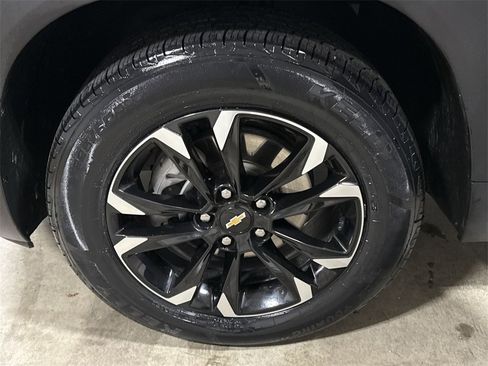Used 2023 Chevrolet TrailBlazer LT w/ Sun and Liftgate Package image 26