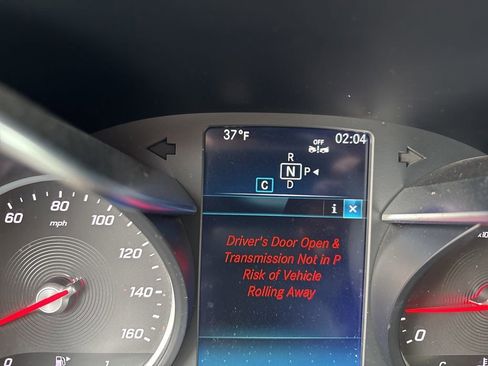 Used 2021 Mercedes-Benz GLC 300 GLC 300 image 17