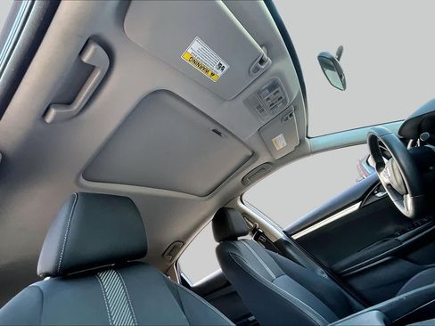 Used 2018 Honda Civic EX image 14