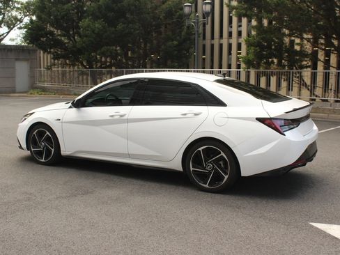 Used 2021 Hyundai Elantra N Line FWD image 9