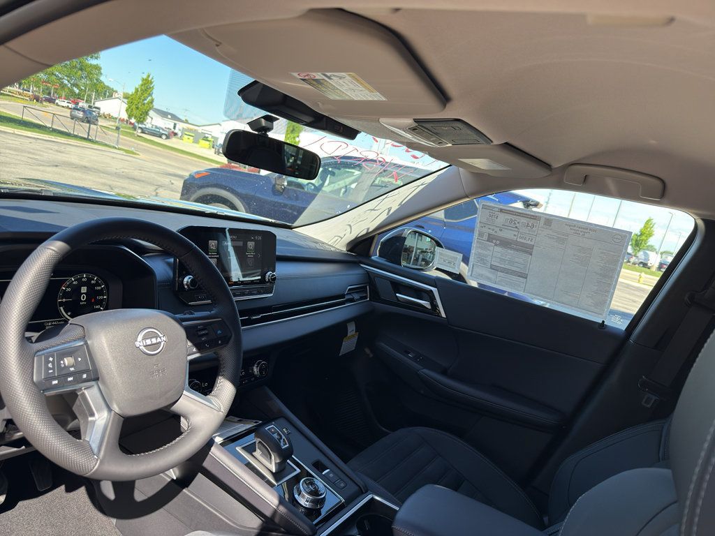 New 2026 Nissan Rogue SL AWD/4WD image 24