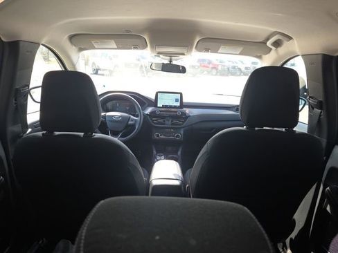 Certified 2025 Ford Escape Active image 10