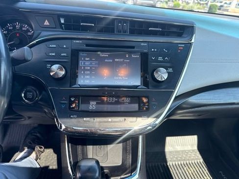Used 2017 Toyota Avalon Touring w/ All Weather Liner Package FWD image 21