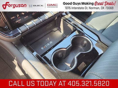 New 2026 GMC Yukon AT4 w/ AT4 Premium Package AWD/4WD image 33