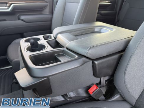 Used 2024 Chevrolet Silverado 2500 LT image 19