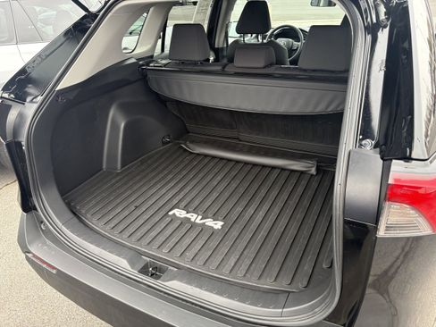 Certified 2025 Toyota RAV4 XLE image 8