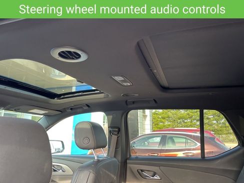 Used 2023 Chevrolet Traverse LT w/ LT Premium Package image 26