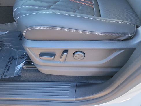 New 2026 Nissan Armada PRO-4X image 20