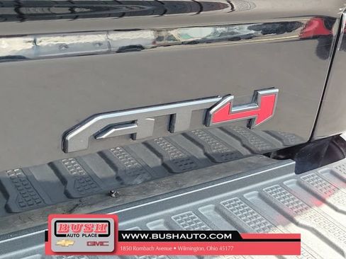 Used 2021 GMC Sierra 1500 AT4 w/ AT4 Value Package AWD/4WD image 8