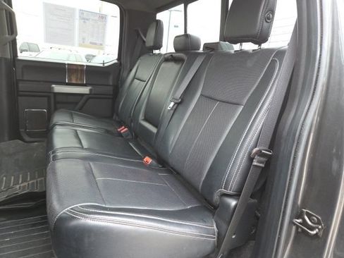 Used 2018 Ford F150 Lariat w/ Equipment Group 502A Luxury AWD/4WD image 11